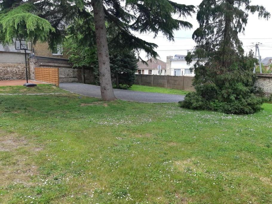 L'étape Normande Gite 70m2 terrasse terrain clos 500 m2 3 voitures Villa Grand-Couronne Esterno foto